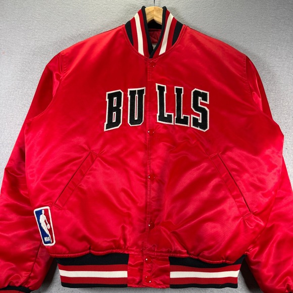 Vintage Chicago Bulls NBA Satin Bomber‎ Starter Jacket Men's Large Red Retro